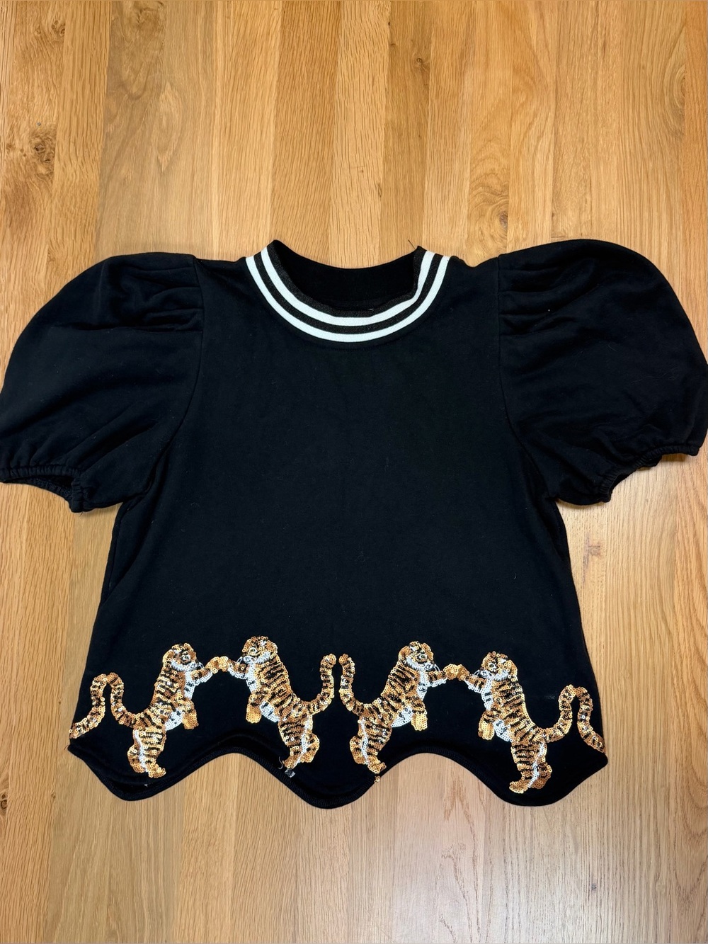 QUEEN OF SPARKLES Black Puff Sleeve Tee with Tiger Appliqués